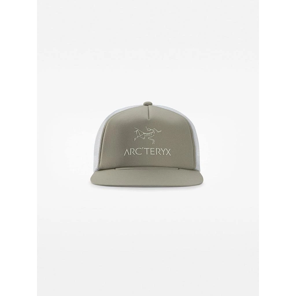 商品Arc'teryx|Arc'teryx Logo Flat Brim Trucker Hat | Flat-Brim Performance Trucker,价格¥640,第2张图片详细描述