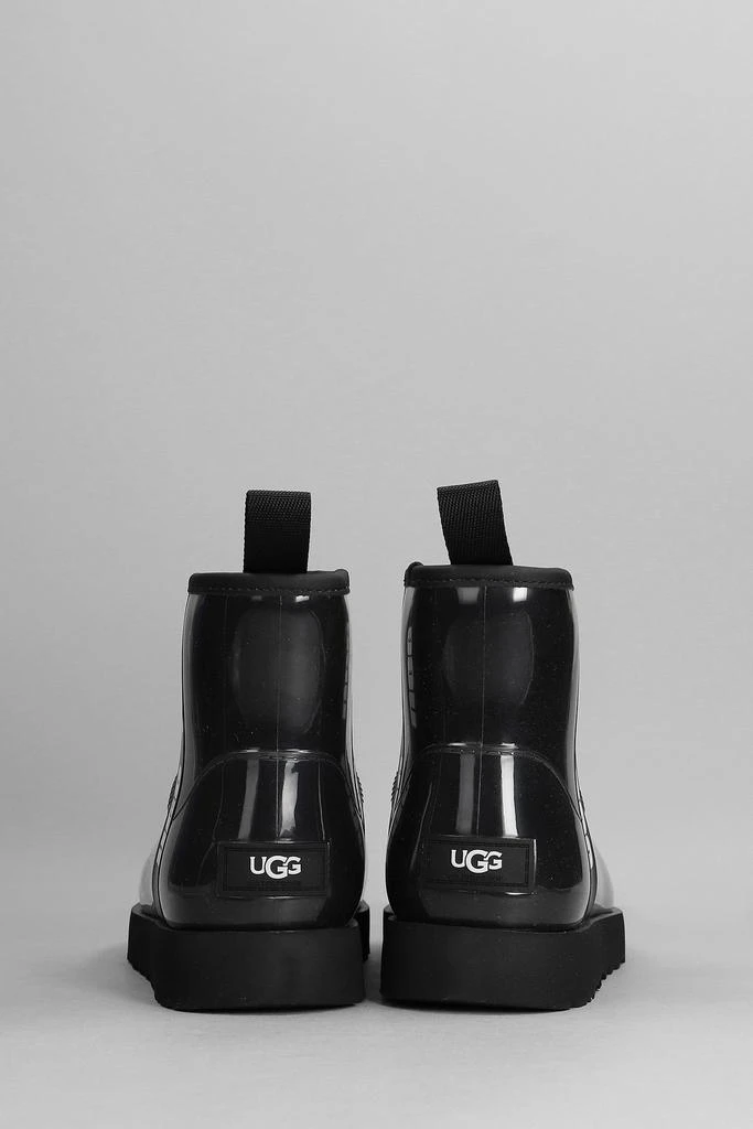 商品UGG|UGG Classic Clear Mini Low Heels Ankle Boots In Black Pvc,价格¥1836,第4张图片详细描述