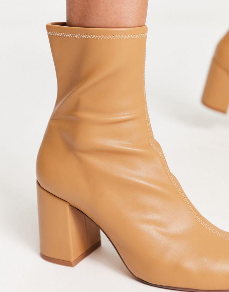 Bershka low heel sock boot in beige商品第3张图片规格展示