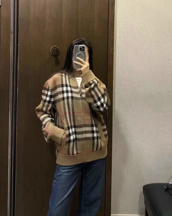 Burberry/博柏丽 男士棕色拼色羊毛拉链针织开衫 商品