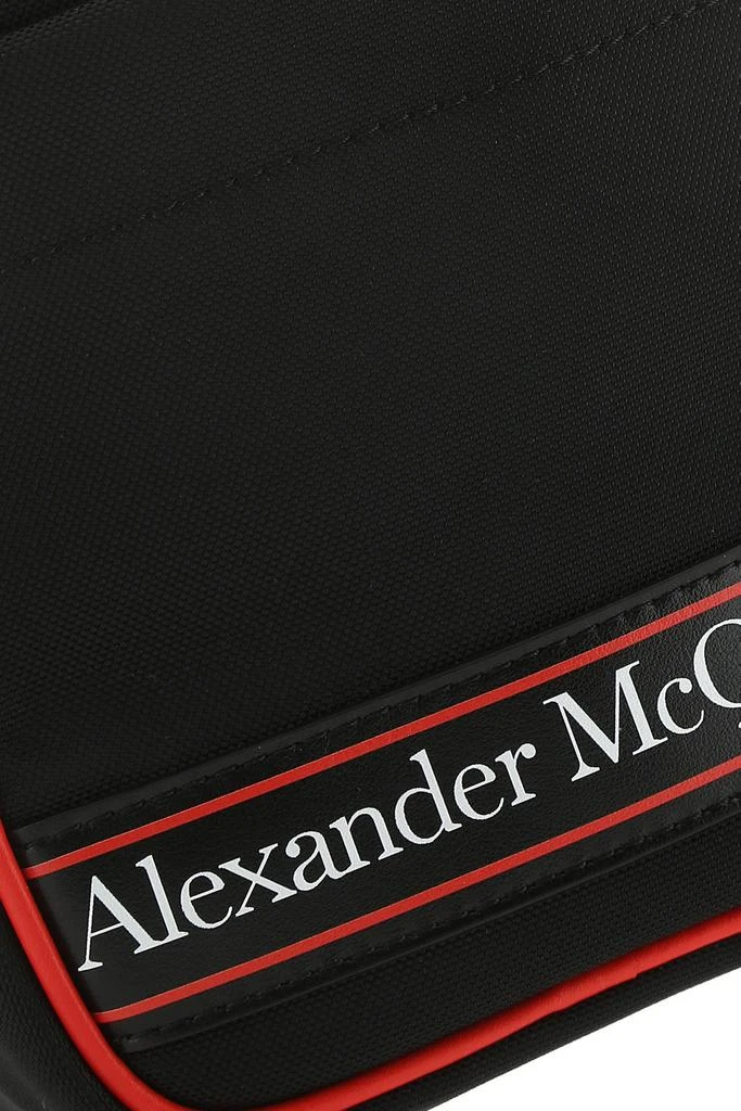 商品Alexander McQueen|Alexander McQueen Logo Detailed Zipped Messenger Bag,价格¥2504,第4张图片详细描述