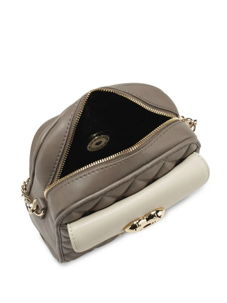 商品Moschino|Quilted Faux Leather Crossbody Bag,价格¥1022,第2张图片详细描述