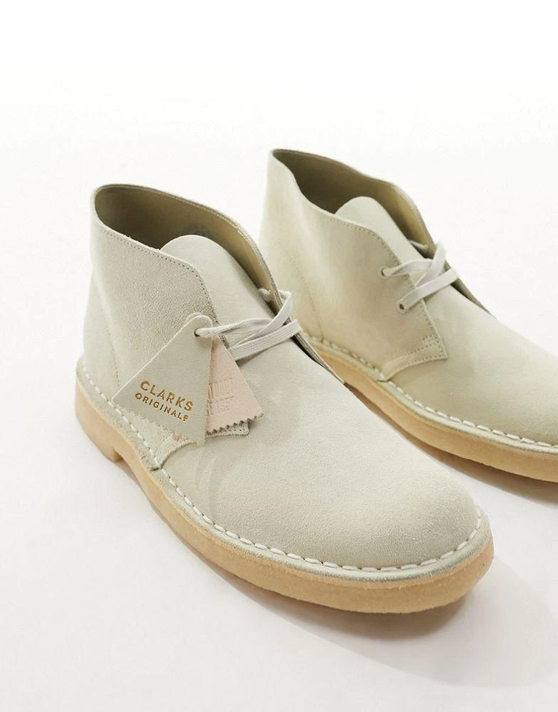 商品Clarks|Clarks Originals desert boots in off white suede,价格¥496,第4张图片详细描述