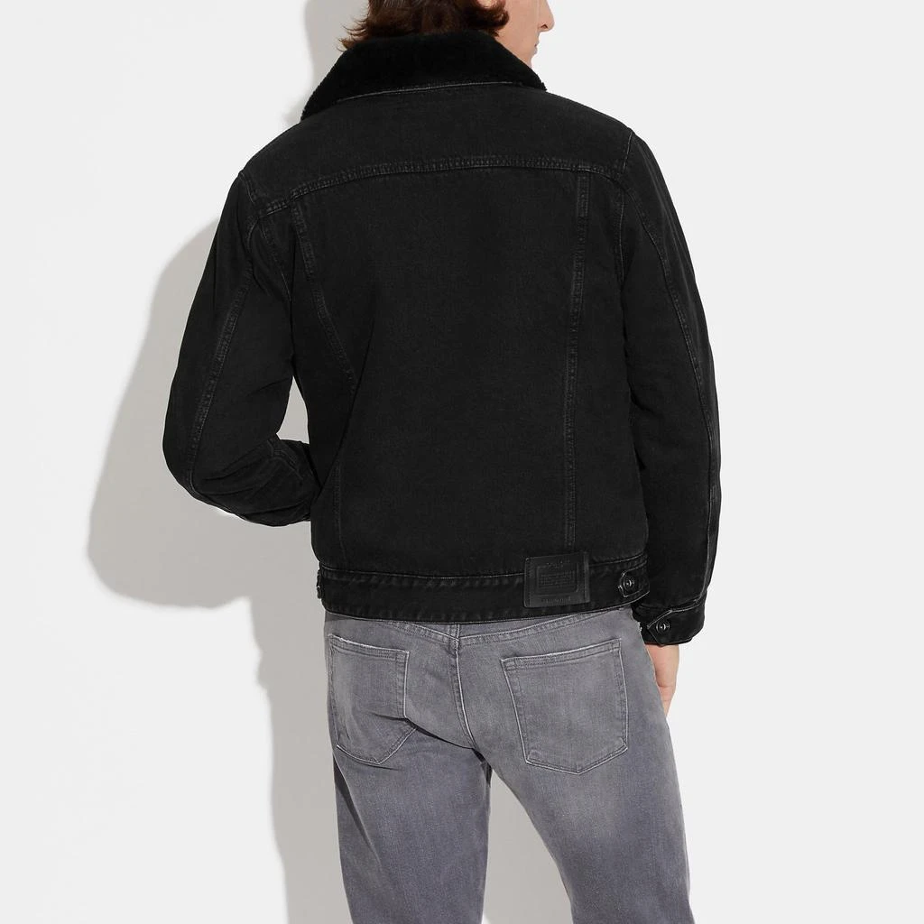 商品Coach|Coach Outlet Denim Jacket With Sherpa Lining,价格¥1455,第1张图片详细描述