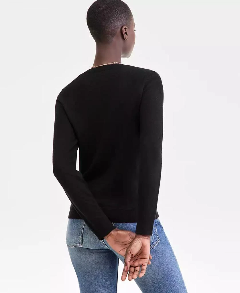 商品Charter Club|100% Cashmere Women's V-Neck Long-Sleeve Sweater, Macy's Exclusive,价格¥888,第4张图片详细描述