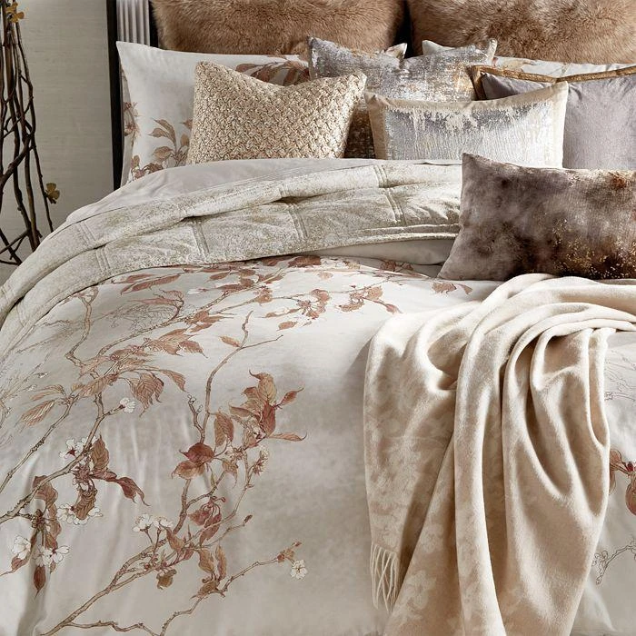 商品Michael Aram|Cherry Blossom Reversible Duvet Cover, Queen,价格¥1568,第3张图片详细描述