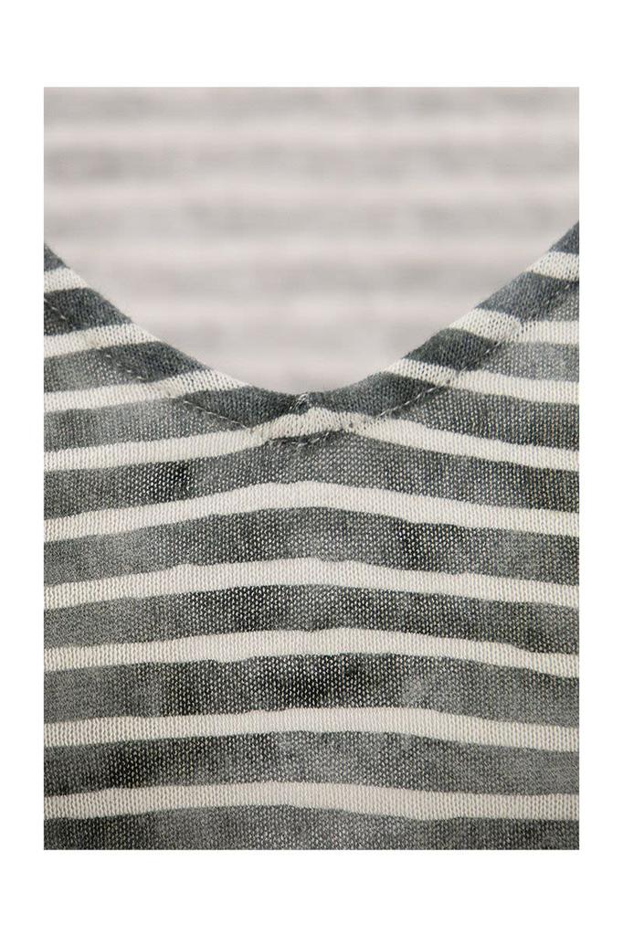 MAJESTIC FILATURES Striped T-shirt with V-neck商品第4张图片规格展示