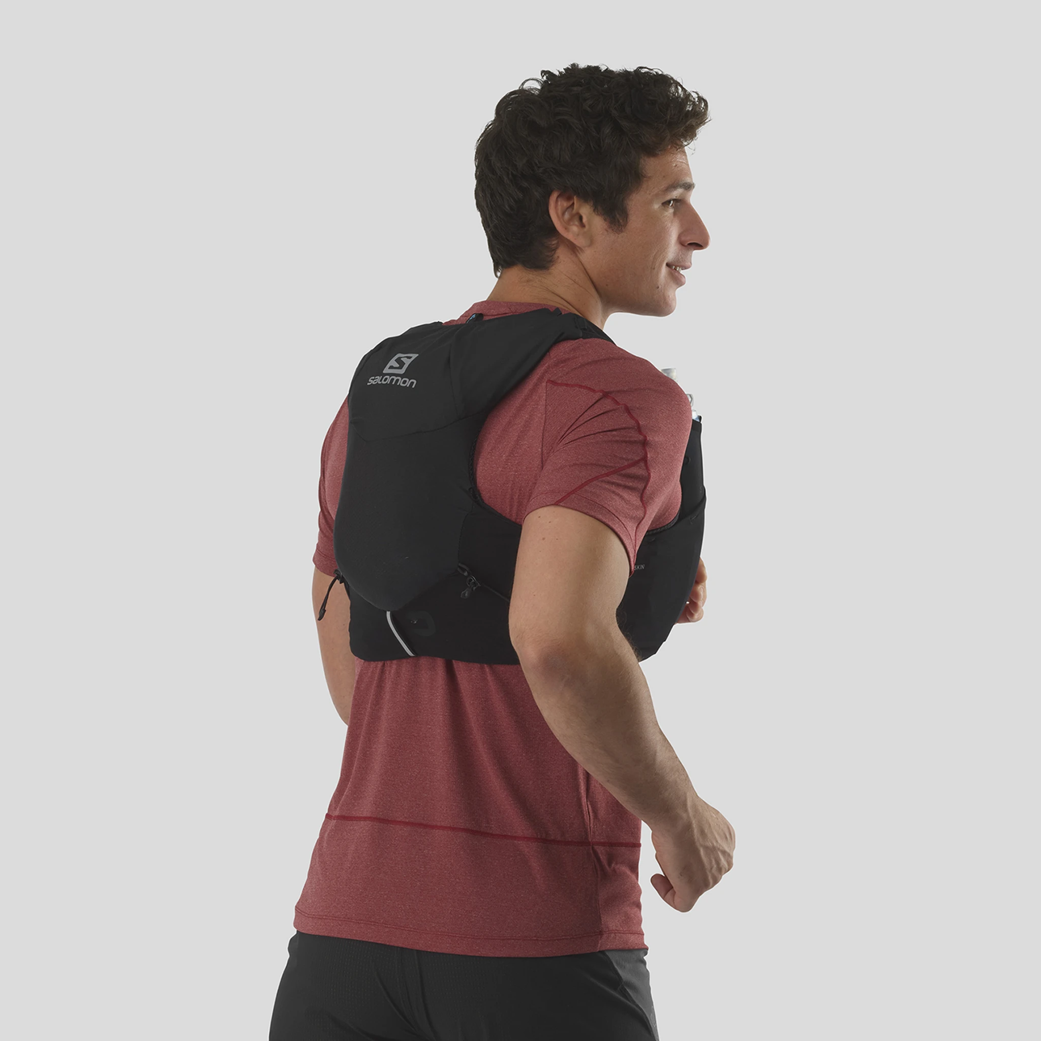 商品【商品预售7天】 Salomon|Salomon 流体背包 11931481STYLE 黑色,价格¥2801 描述