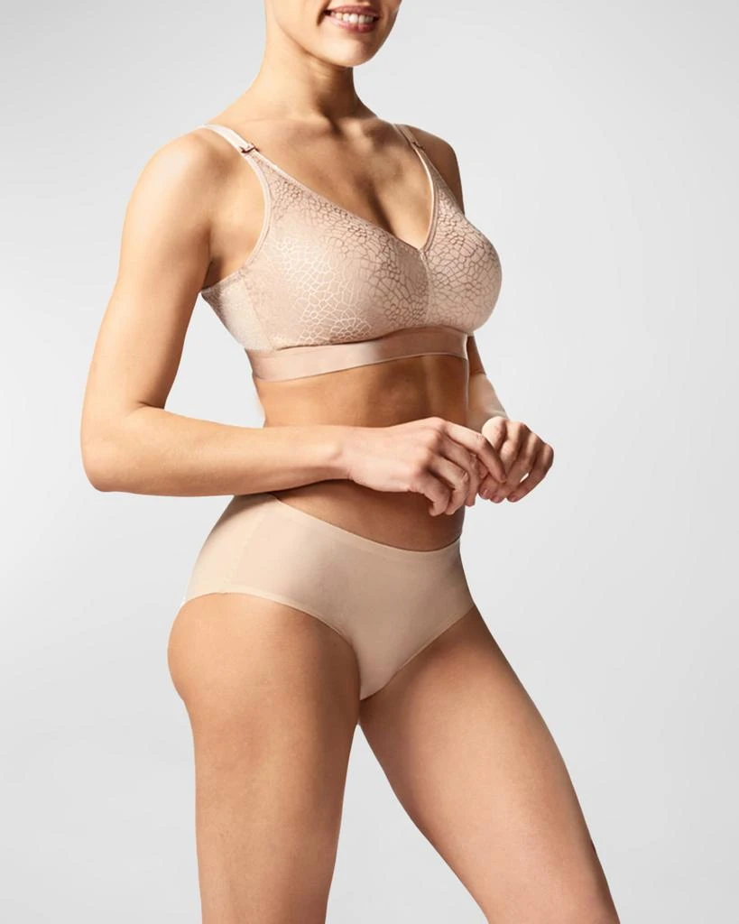 商品Chantelle|C Magnifique Full-Cup Wireless Bra,价格¥578,第3张图片详细描述