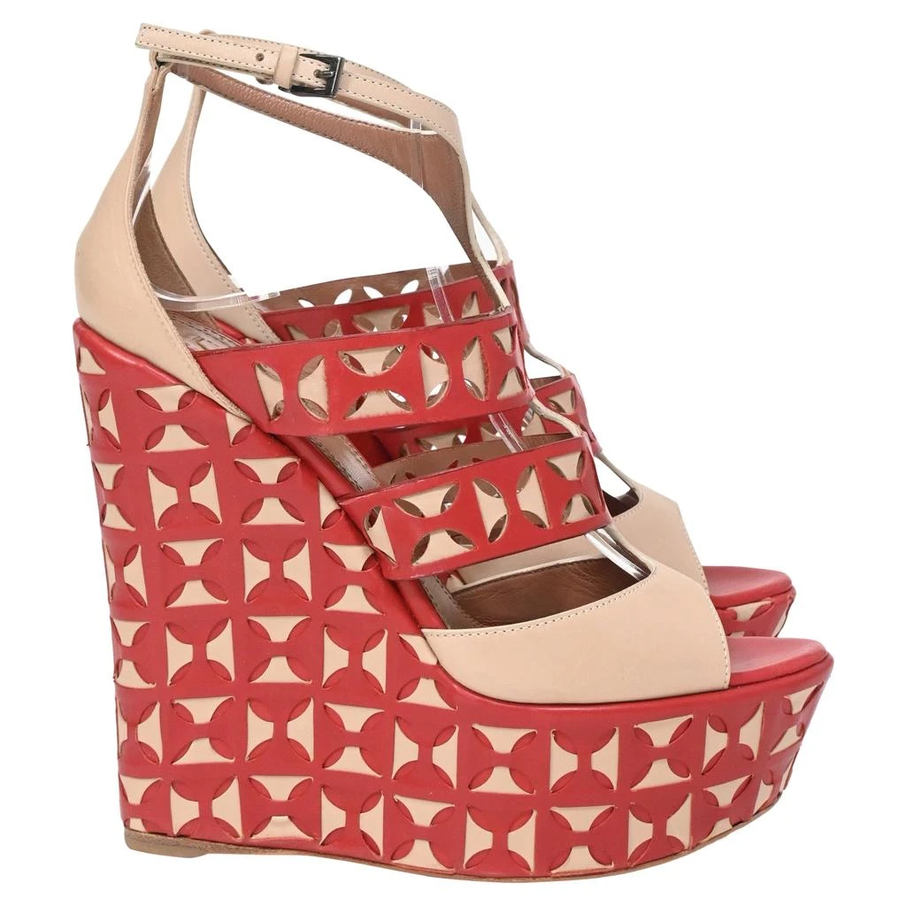 商品[二手商品] Alaïa|Laser Cut Wedges in Red Leather,价格¥1888,第1张图片