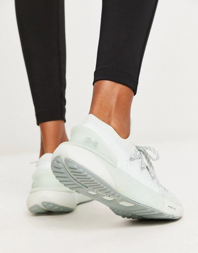 商品Under Armour|Under Armour HOVR Phantom 3 trainers in light green,价格¥1142,第4张图片详细描述