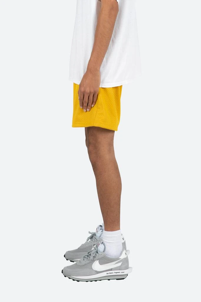 商品MNML|Classic Mesh Shorts - Yellow,价格¥182,第3张图片详细描述