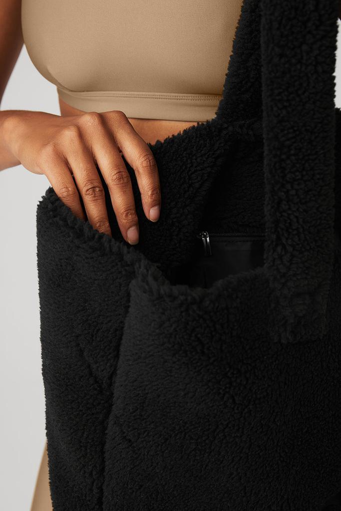 Alo Foxy Sherpa Tote - Black - Tote Bags - Free Shipping - BeyondStyle