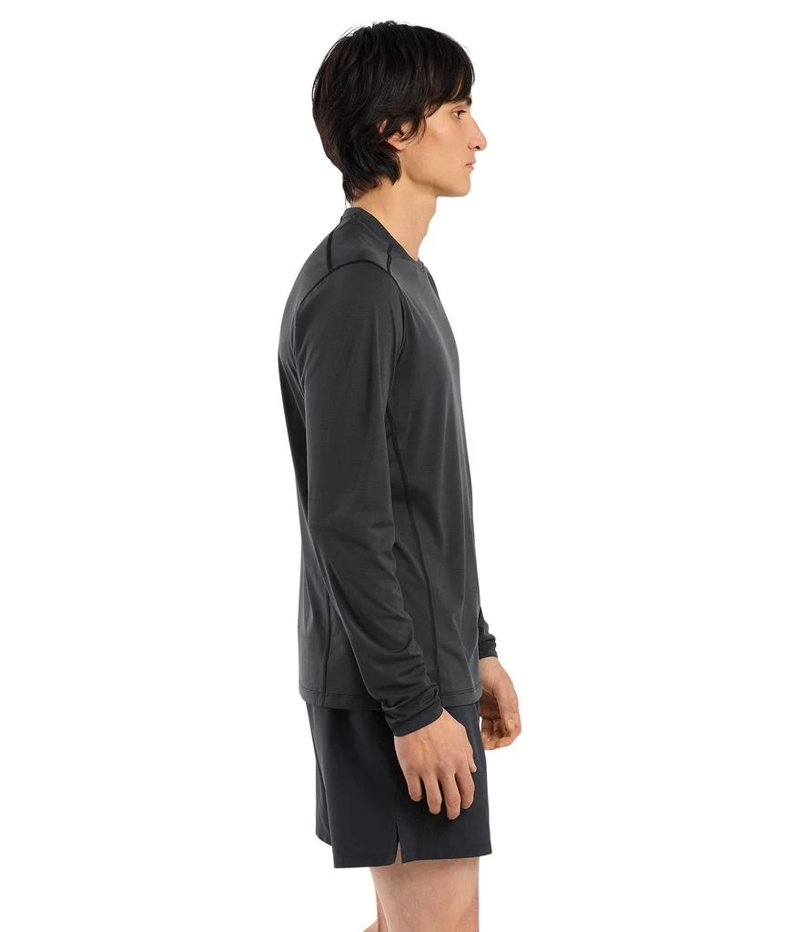 商品Arc'teryx|Motus Crew Long Sleeve,价格¥668,第4张图片详细描述