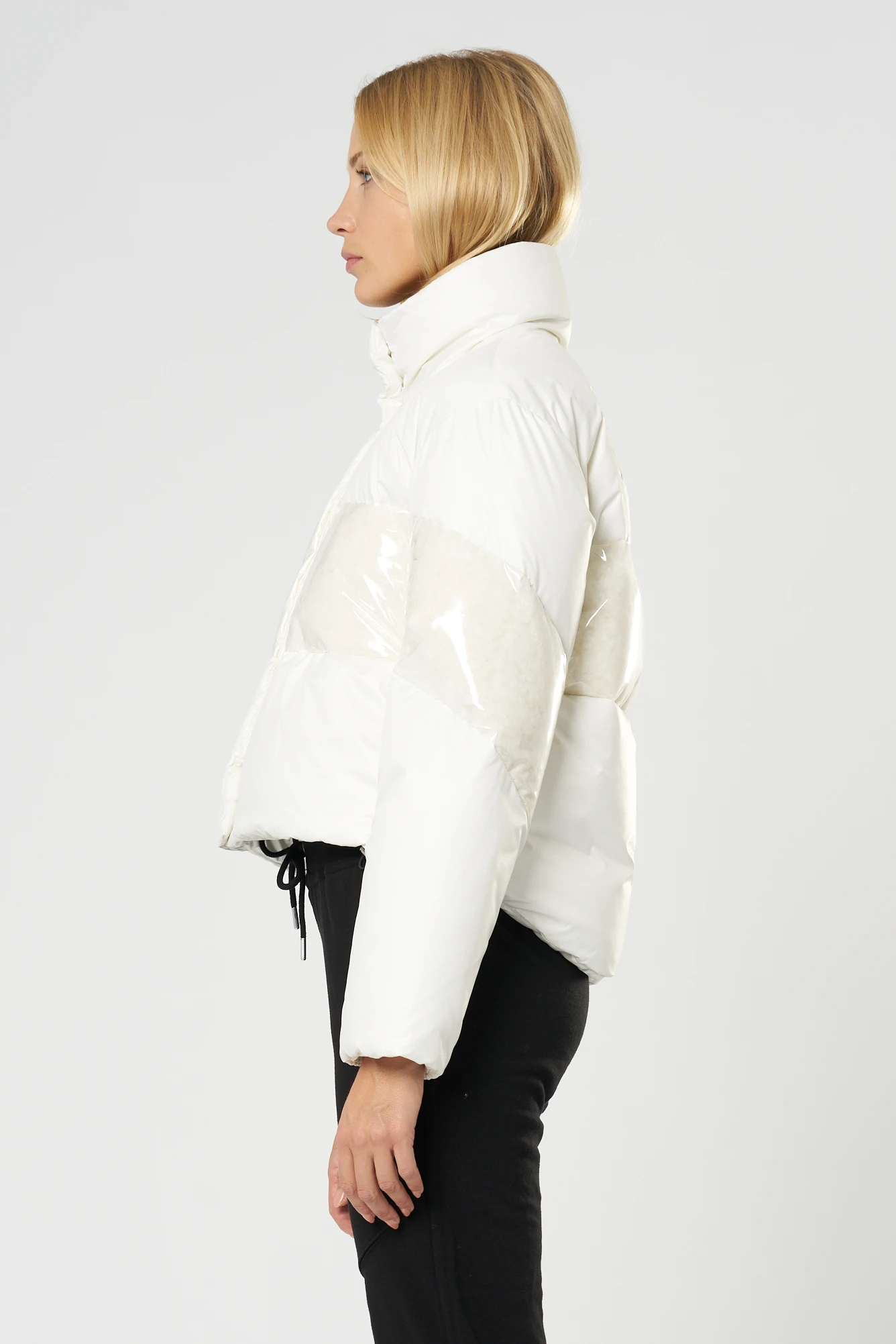商品【商品预售7天】 GooSe Tech|GooSe Tech 女士羽绒服 GST221300709B001 白色,价格¥2471,第3张图片详细描述