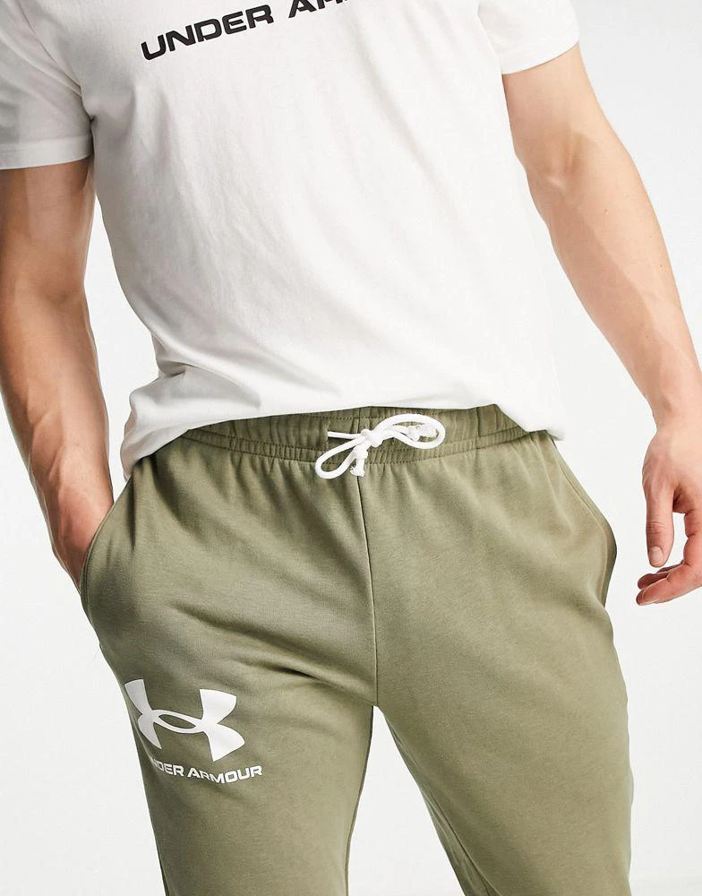 商品Under Armour|Under Armour Rival terry jogger in khaki,价格¥235,第3张图片详细描述