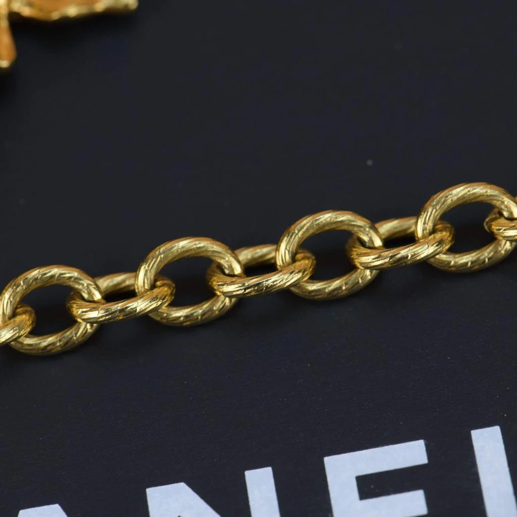 Chanel Vintage Gold Plated Chain Necklace with Six Iconic Charms 商品