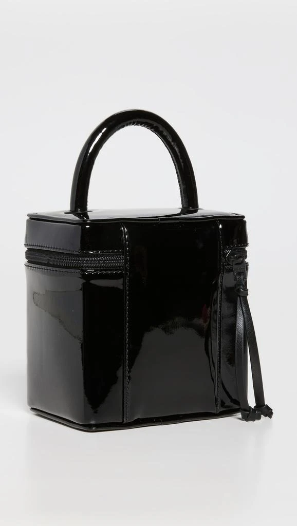 商品Acne Studios|Acne Studios Arima 漆面饰牌包,价格¥1530,第4张图片详细描述