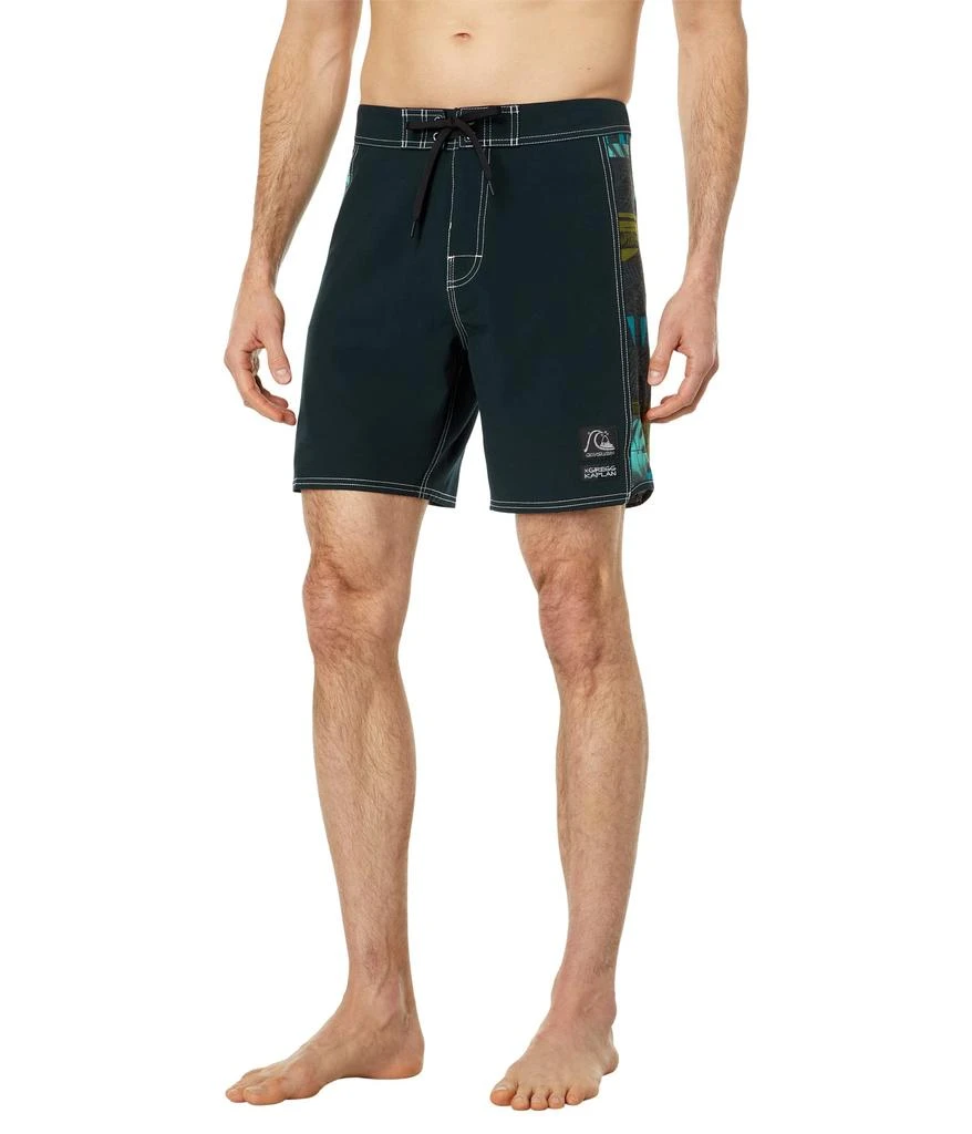 商品Quiksilver|Blank Canvas Arch 18" Boardshorts,价格¥195,第1张图片