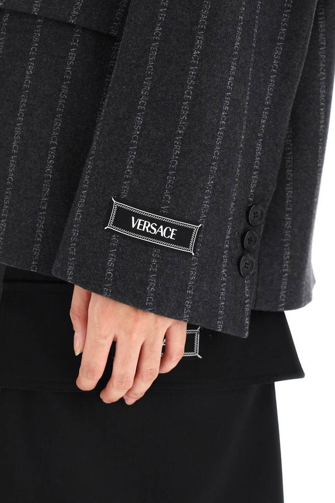 商品Versace|OVERSIZED STRIPED LOGO WOOL JACKET,价格¥15900,第7张图片详细描述
