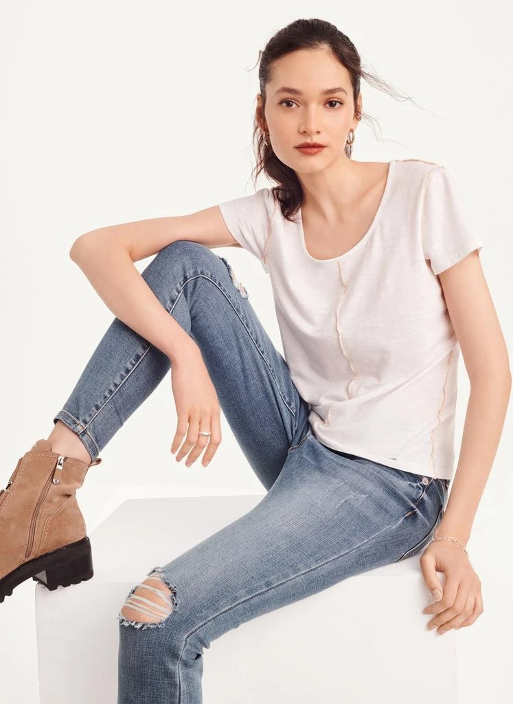 商品DKNY|Scoop Neck Tee With Contrast Stitching,价格¥143,第1张图片