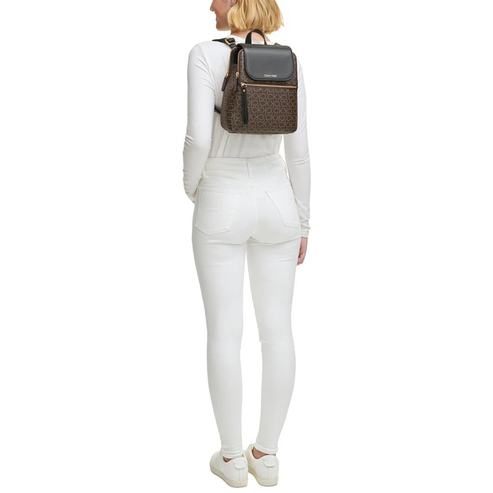 商品Calvin Klein|Garnet Signature Triple Compartment Backpack,价格¥750,第2张图片详细描述