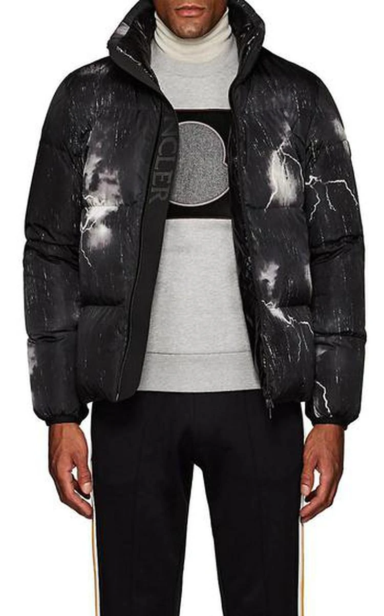 商品Moncler|Lightning-Print Down Puffer Jacket,价格¥13925,第1张图片