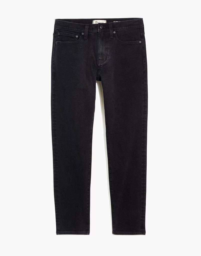 商品Madewell|Relaxed Taper Jeans in Black Wash: Instacozy Edition,价格¥1033,第7张图片详细描述