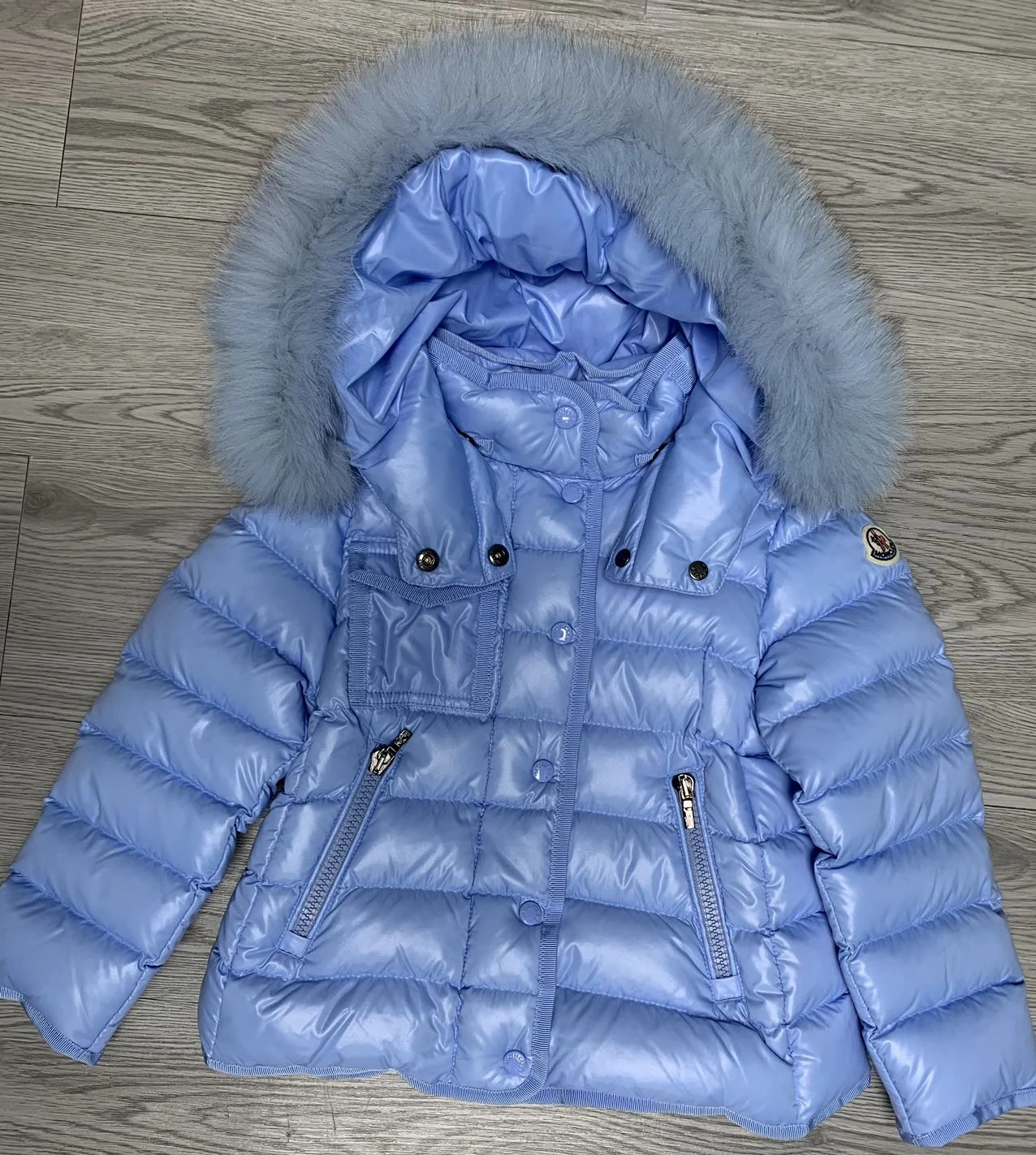 商品Moncler|盟可睐 童装 袖标连帽 保暖长䄂羽绒服外套女童  1A54912-68950-706,价格¥8893,第1张图片