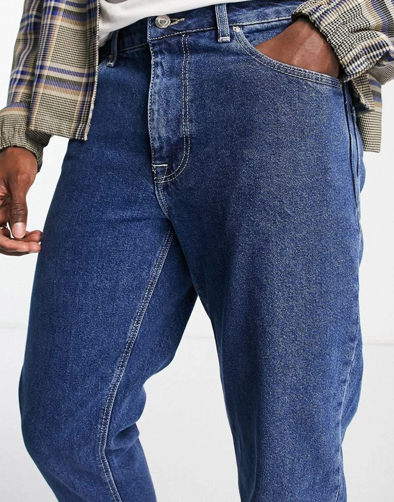 商品ASOS|ASOS DESIGN classic rigid jeans in mid stone wash blue,价格¥97,第4张图片详细描述