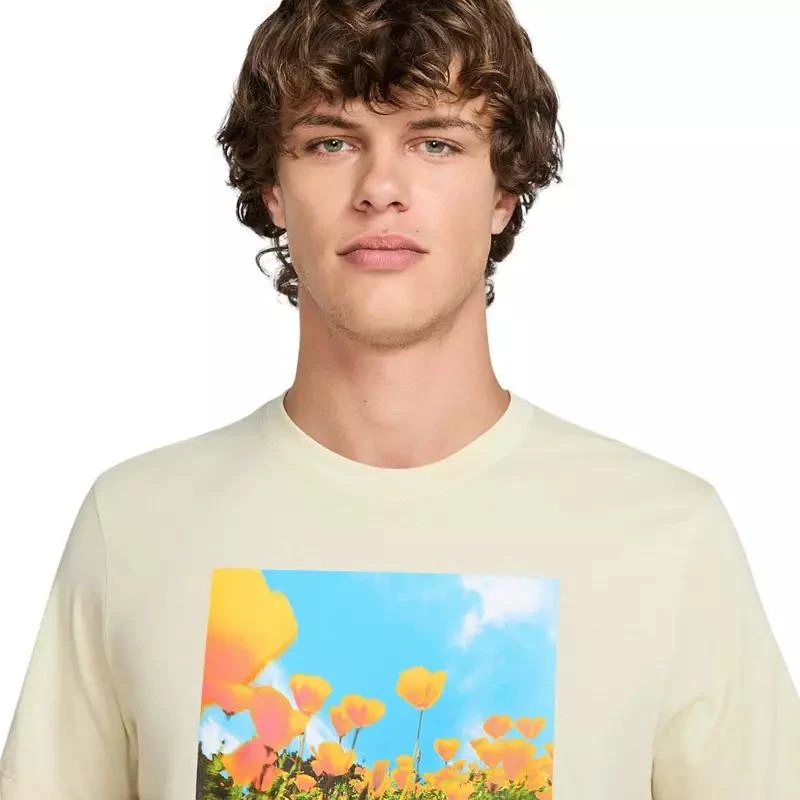 商品NIKE|Nike Men's Sportswear Nature Photo Graphic T-Shirt,价格¥205,第4张图片详细描述