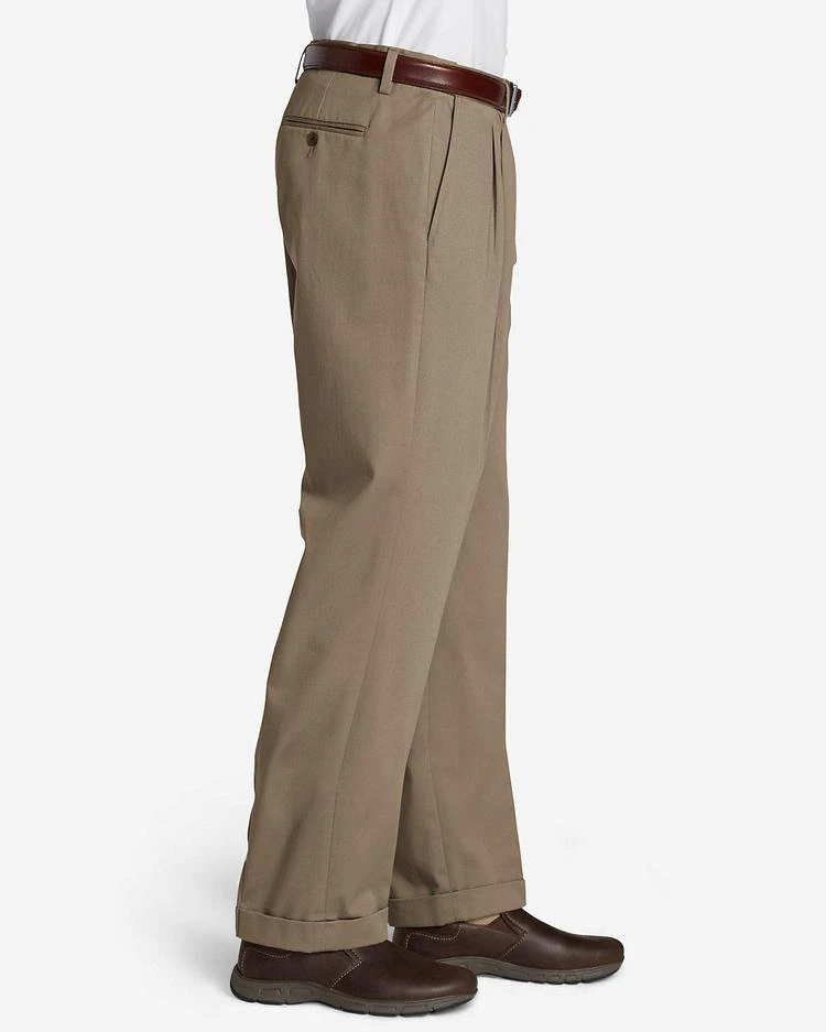 商品Eddie Bauer|Men&#39;s Performance Dress Comfort Waist Pleated Khaki Pants - Relaxed Fit,价格¥559,第5张图片详细描述