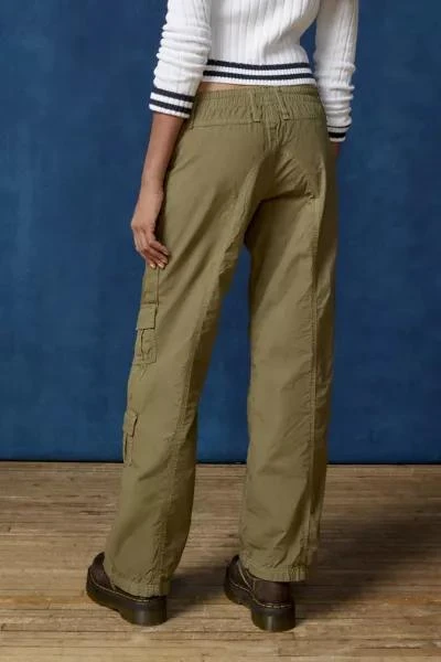 商品Urban Outfitters|BDG Y2K Low-Rise Relaxed Cargo Pant,价格¥151,第3张图片详细描述