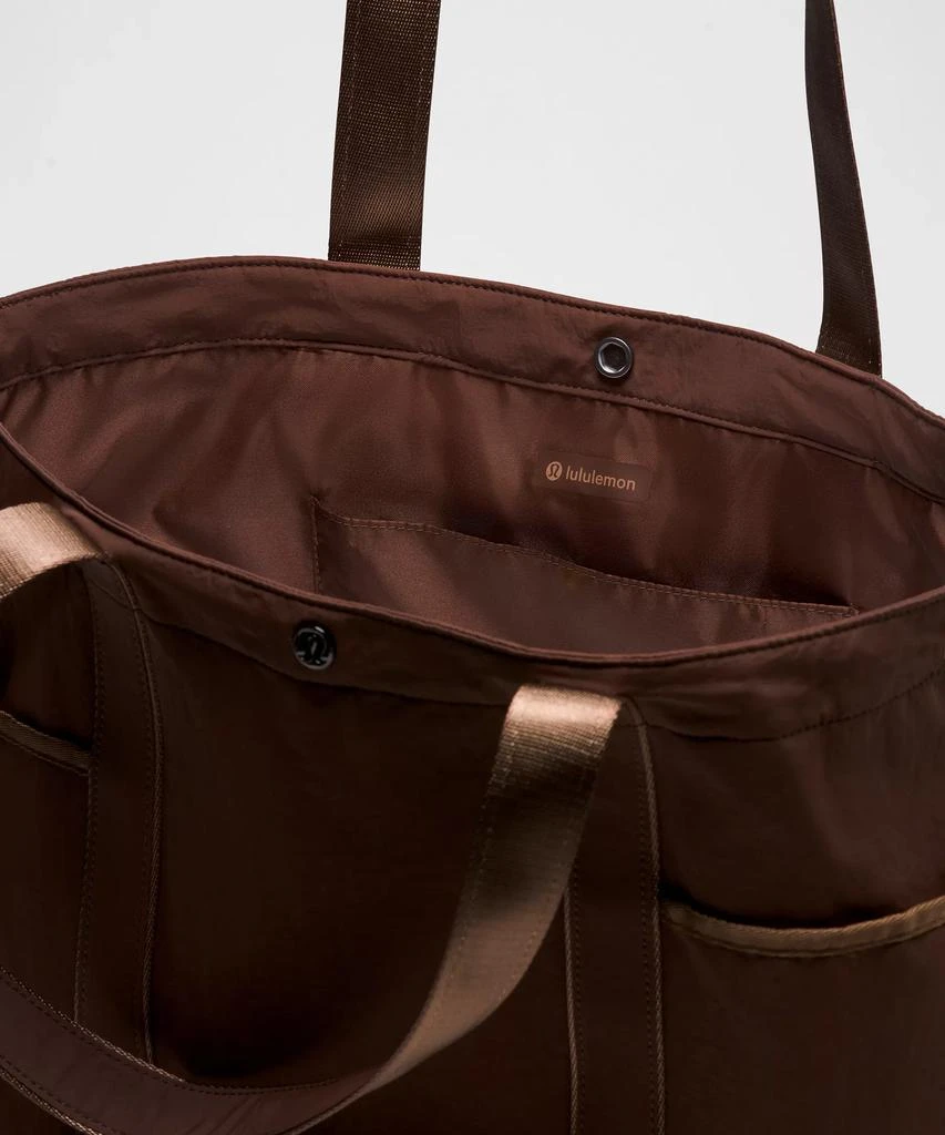 Daily Multi-Pocket Tote Bag 20L 商品