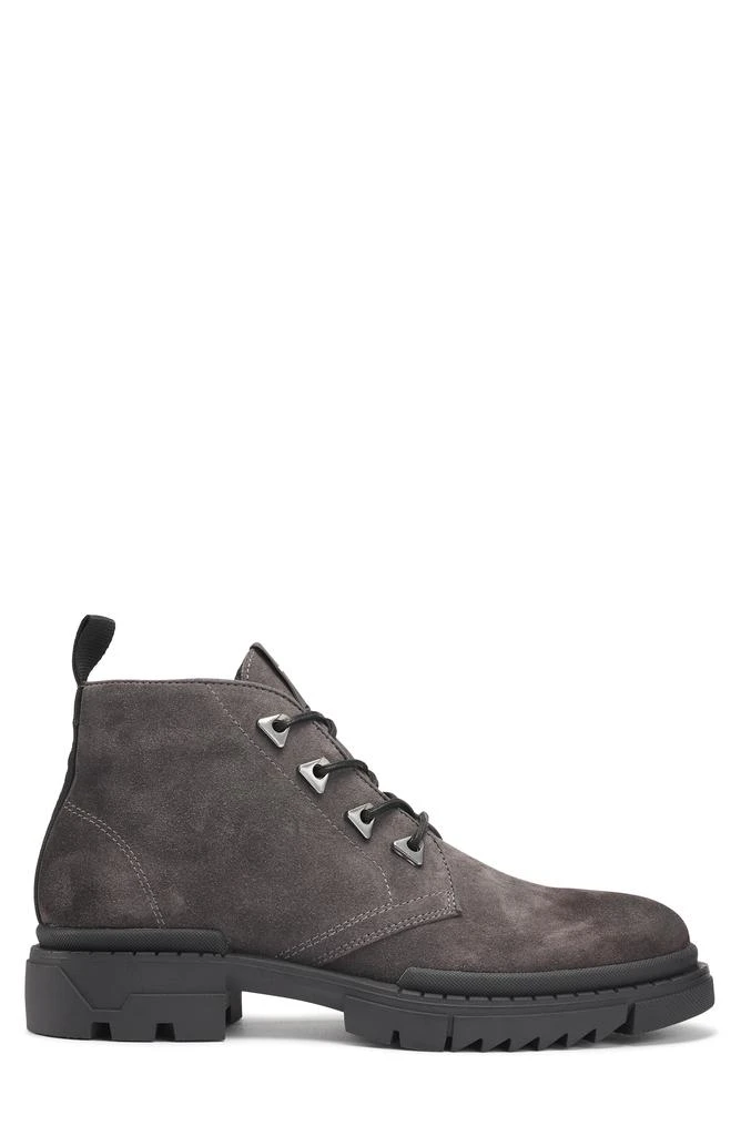 商品Karl Lagerfeld Paris|Suede Lug Chukka Boot,价格¥596,第3张图片详细描述