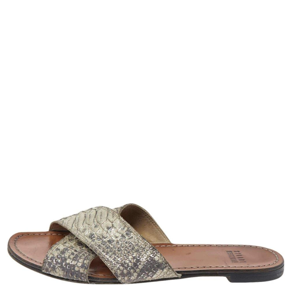 商品[二手商品] Stuart Weitzman|Stuart Weitzman Grey Snakeskin Embossed Leather Slide Sandals Size 36,价格¥789,第2张图片详细描述