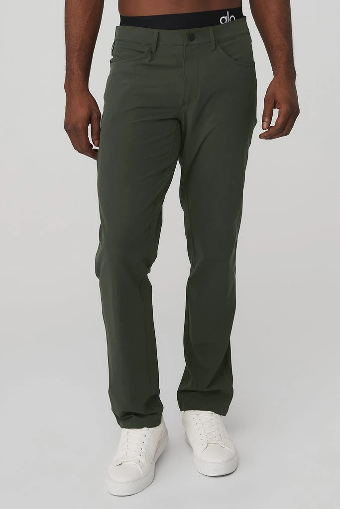 商品Alo|Day and Night Pant - Dark Cactus,价格¥1055,第1张图片