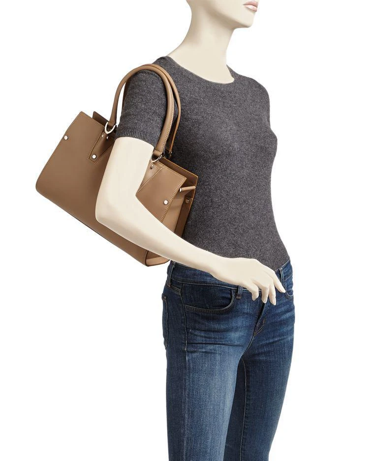 商品Longchamp|Paris Premium Small Leather Shoulder Bag  ,价格¥10882,第2张图片详细描述