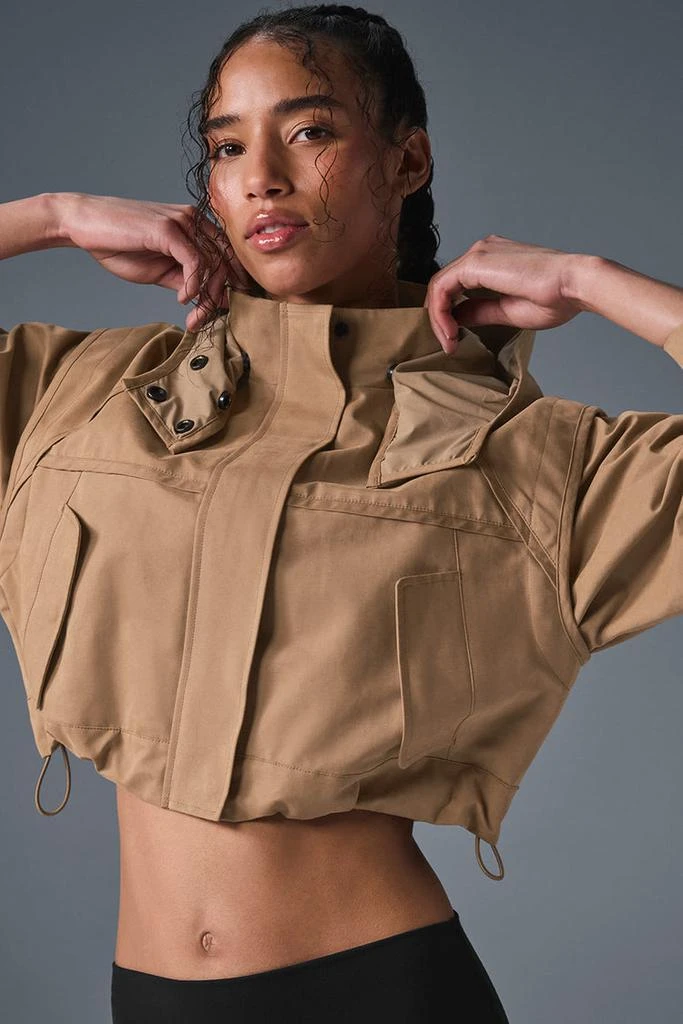 商品Alo|Cropped Unify Jacket - Toasted Almond,价格¥1323,第4张图片详细描述
