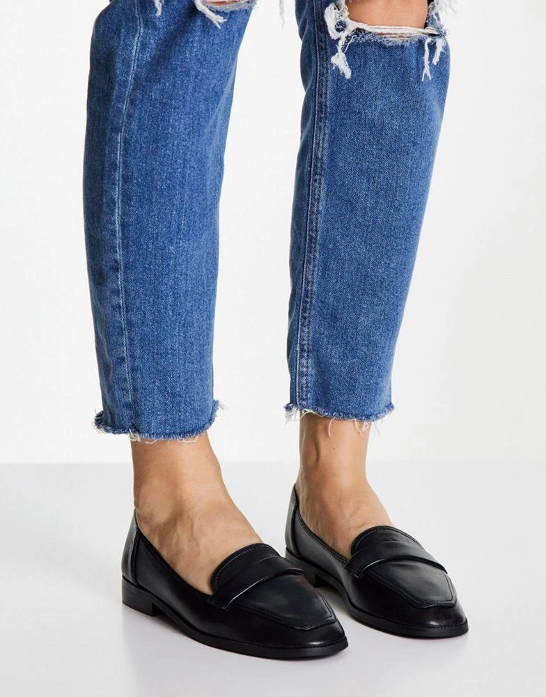 商品ASOS|ASOS DESIGN Mussy loafer flat shoes in black,价格¥188,第3张图片详细描述