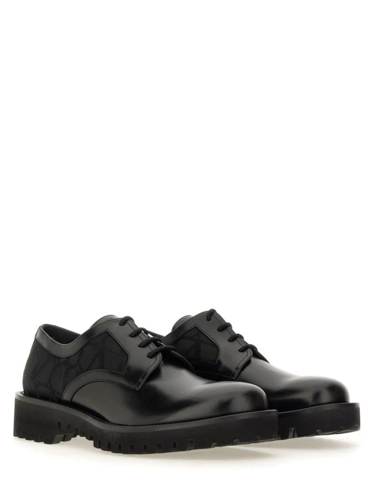 商品Valentino|Polished Leather Derby Shoe With Textured Detailing,价格¥4651,第3张图片详细描述