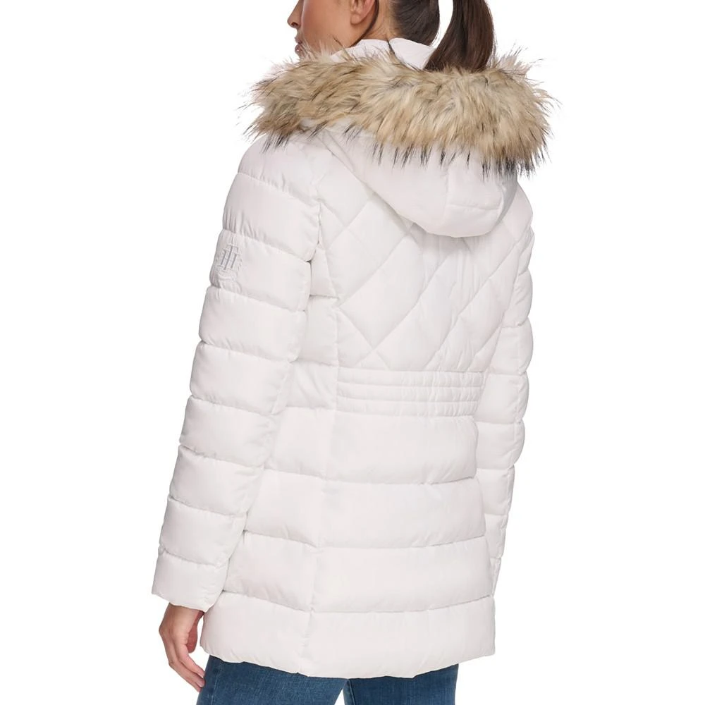 商品Tommy Hilfiger|Women's Petite Bibbed Faux-Fur-Trim Hooded Puffer Coat, Created for Macy's,价格¥973,第2张图片详细描述