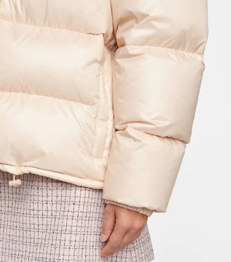 商品Miu Miu|尼龙绗缝羽绒夹克,价格¥23142,第5张图片详细描述