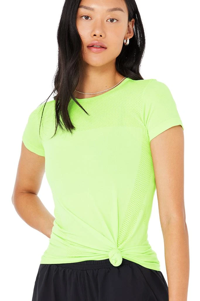 商品Alo|Seamless Essential Short Sleeve - Neon Lime,价格¥301,第4张图片详细描述