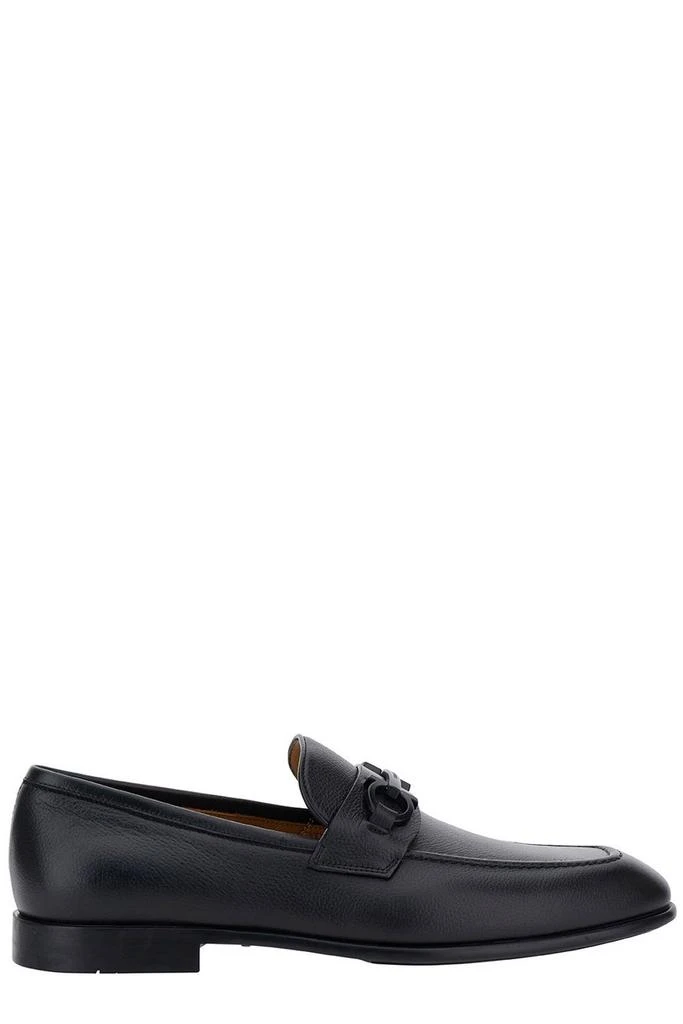 商品Salvatore Ferragamo|Salvatore Ferragamo Gancini-Buckle Slip-On Loafers,价格¥4173,第1张图片