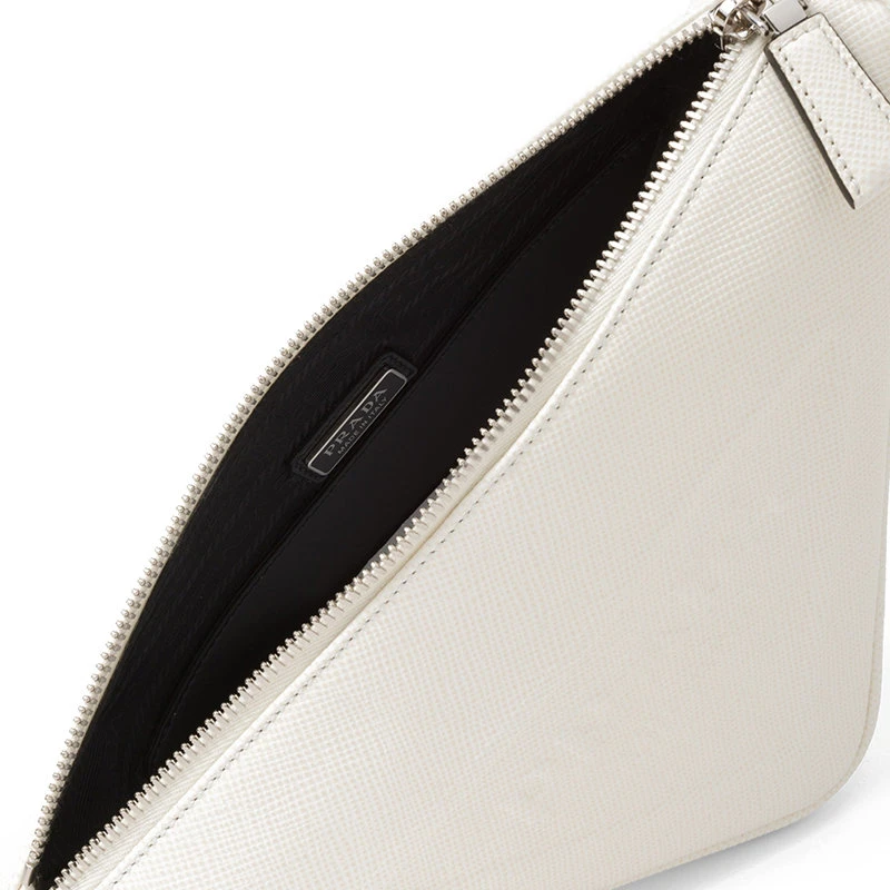 商品Prada|【预售3-7天】PRADA/普拉达 22春夏新款 男士白色皮革编织黑色白色肩带拉链可调徽标印花三角形斜挎单肩包2VH155_2FAD_F0009_V_OOO,价格¥15298,第6张图片详细描述