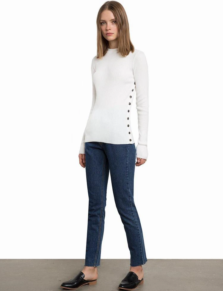 商品Pixie Market|Knoll Ivory Ribbed Snap Side Knit,价格¥599,第4张图片详细描述