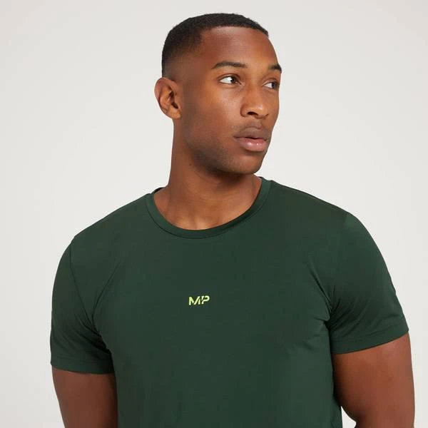 商品Myprotein|MP Men's Adapt Camo Print Short Sleeve T-Shirt - Dark Green,价格¥194,第4张图片详细描述