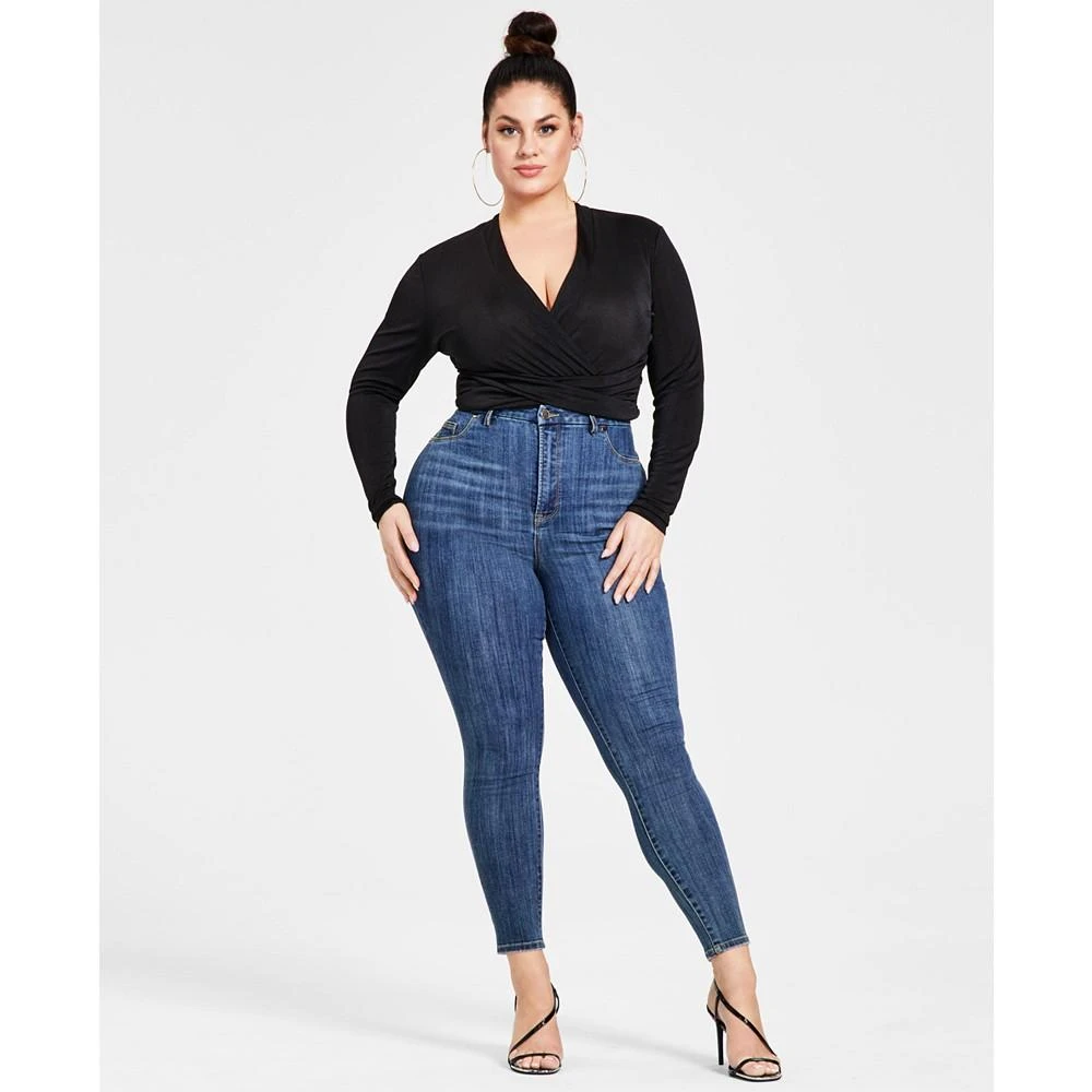 商品Nina Parker|Trendy Plus Size Crossover Bodysuit,价格¥107,第1张图片