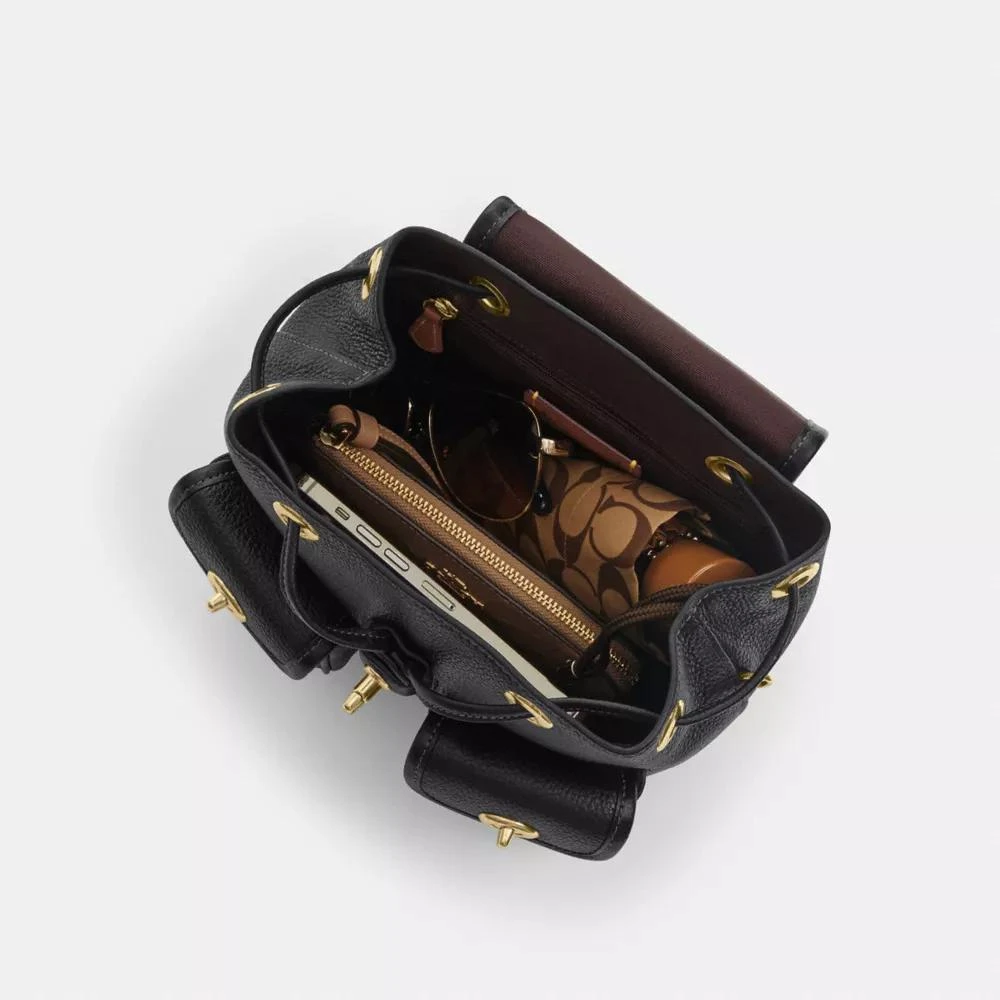 商品Coach|Hadley Backpack,价格¥1453,第5张图片详细描述